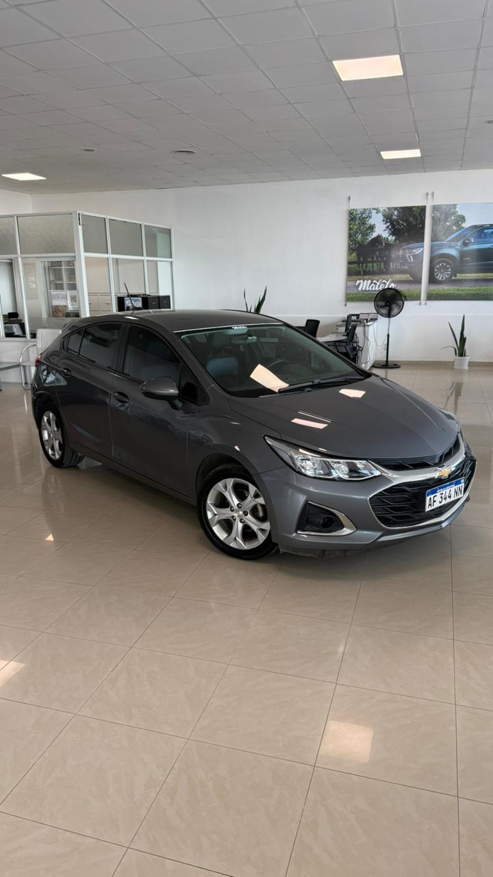 CHEVROLET - CRUZE  - LT  AUT  - 2022